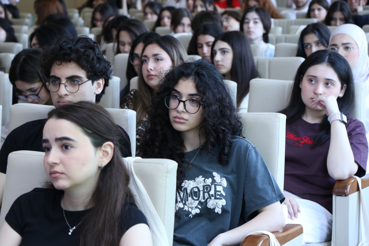 AzMİU-da “Memarlıq həftəsi”nə start verilib - FOTOLAR